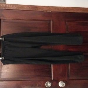 LADIES BLACK SLACKS W/ CENTER SEAM DOWN FRONT LEG FOR SLIMMING EFFECT, SZ 16 P.